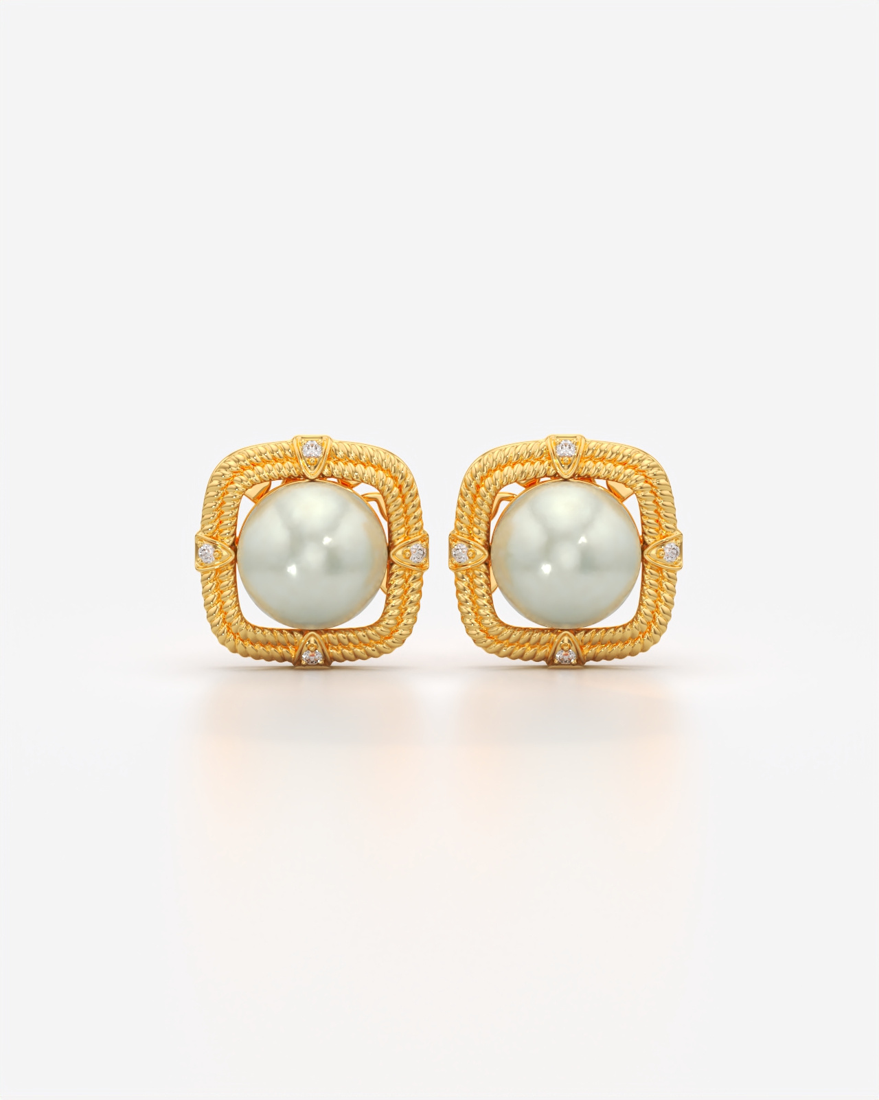 Plating option: 18K Gold