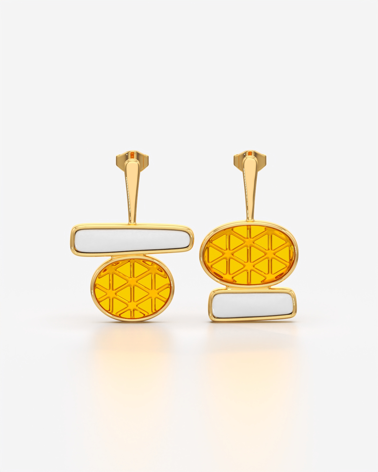 Plating option: 18K Gold