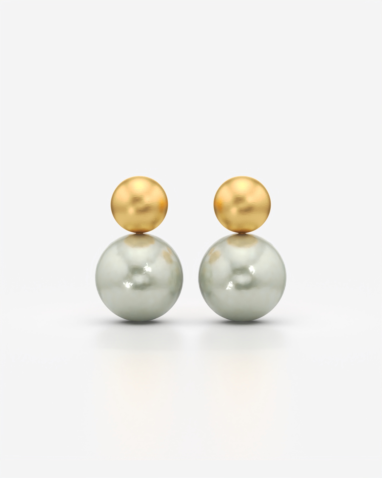 Plating option: 18K Gold